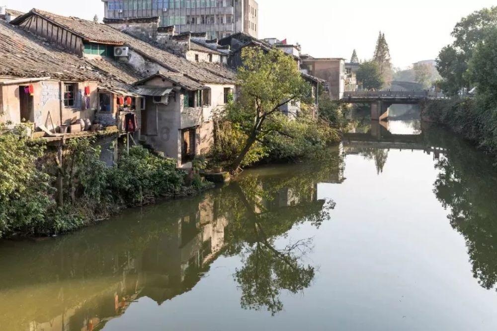 五彩泡沫